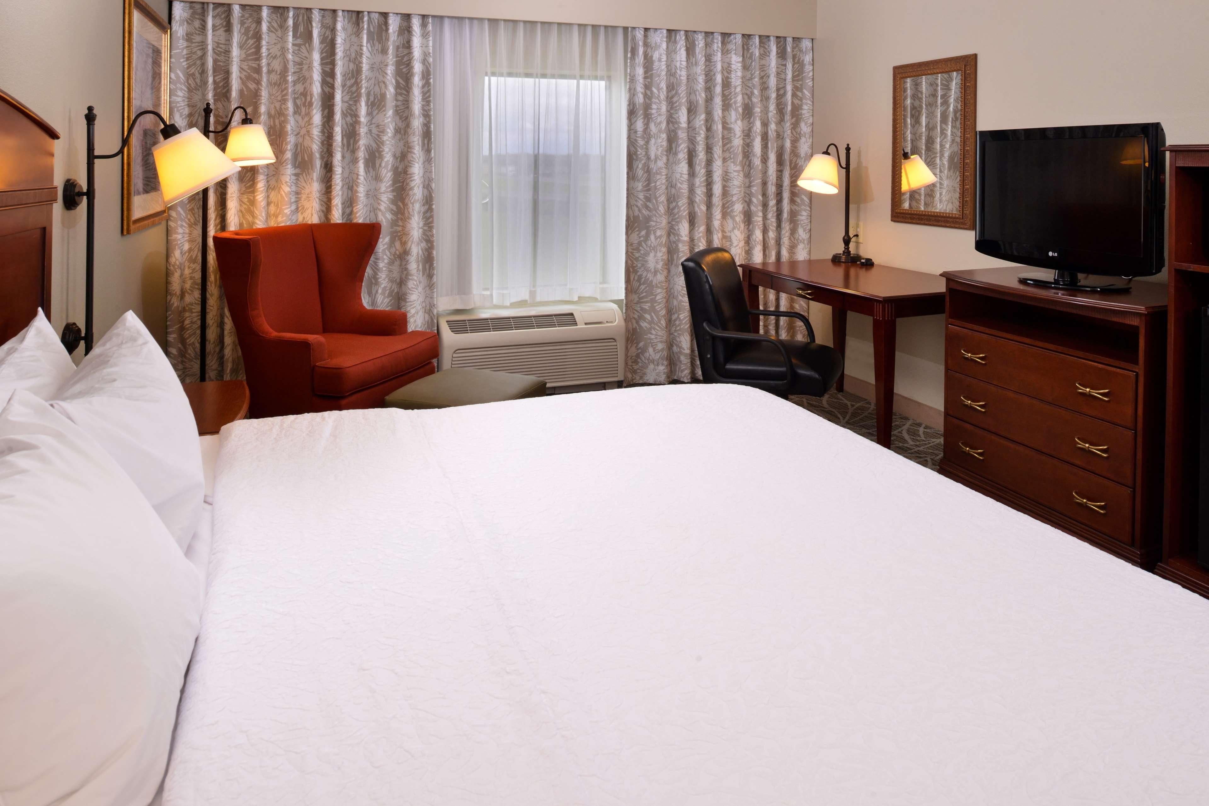 Hampton Inn By Hilton Litchfield Exterior foto