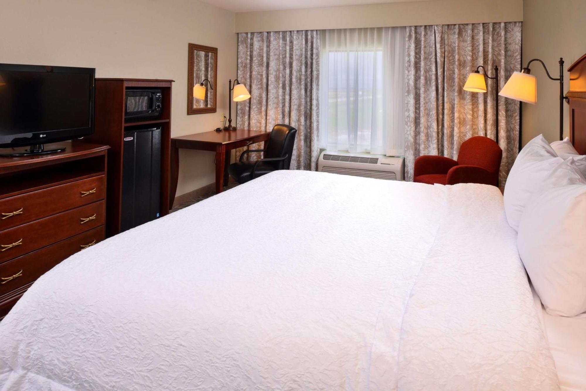 Hampton Inn By Hilton Litchfield Exterior foto